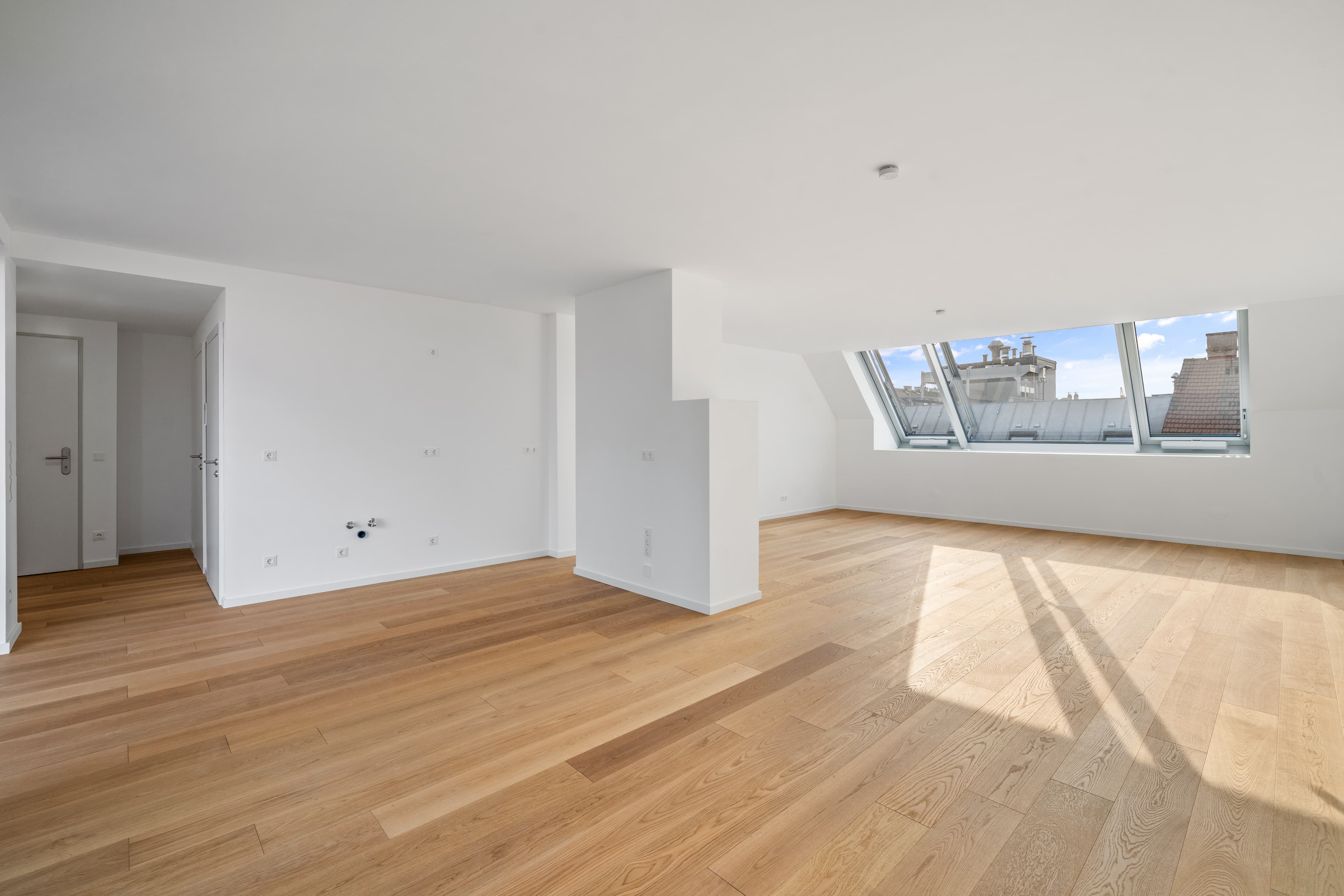 Einzigartige Dachgeschosswohnung im Herzen von Neubau Einzigartige Dachgeschosswohnung im Herzen von Neubau