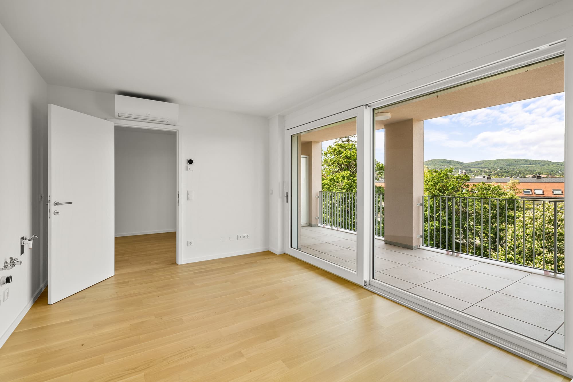 UPPER-HILL-SIDE - ERSTBEZUG - 2 Zimmer Wohnung mit großzügigem Balkon! UPPER-HILL-SIDE - ERSTBEZUG - 2 Zimmer Wohnung mit großzügigem Balkon!