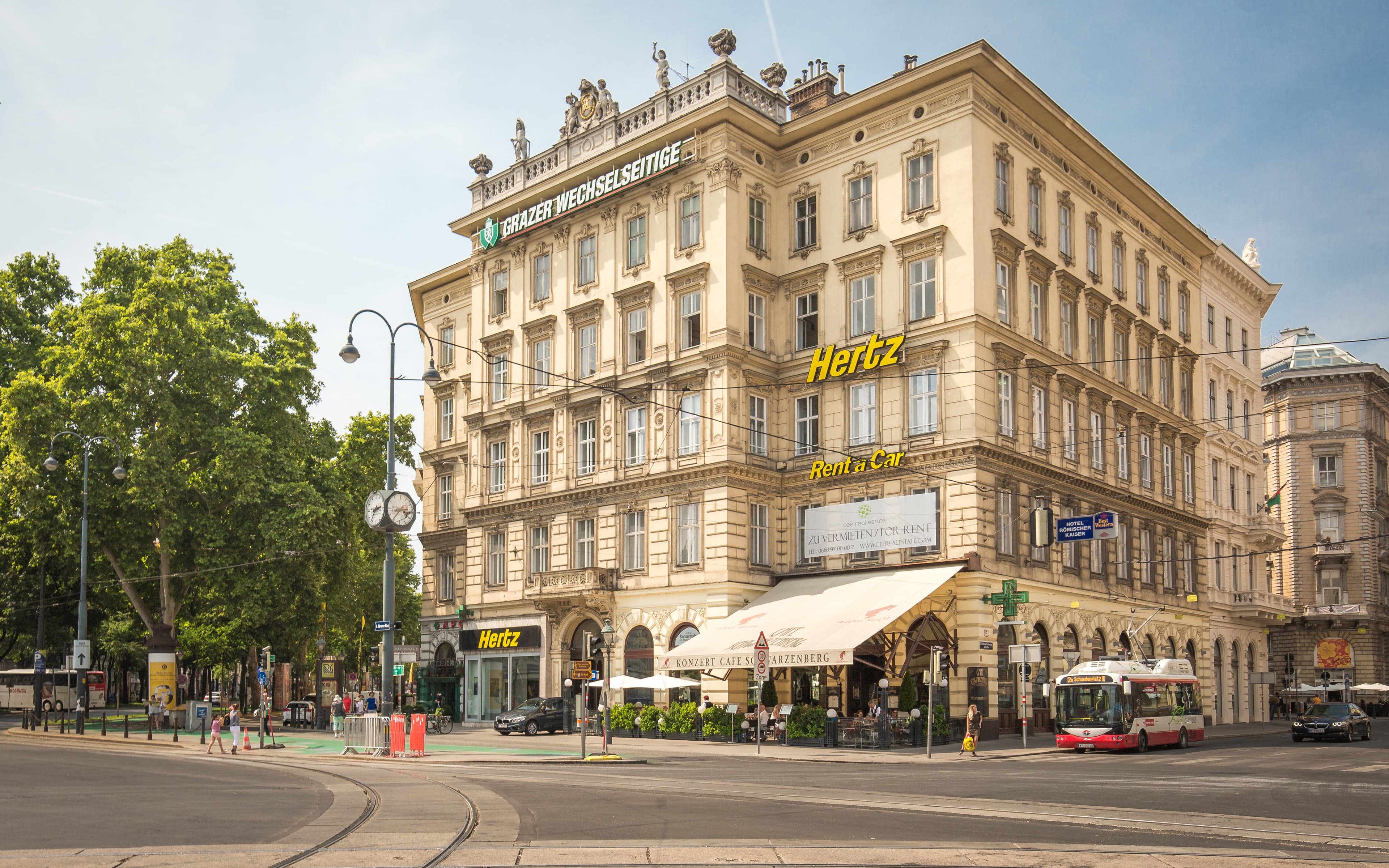 Palais Zeppezauer | Paketverkauf: Wohnung & Büro, Mezzanin-Etage Palais Zeppezauer | Paketverkauf: Wohnung & Büro, Mezzanin-Etage