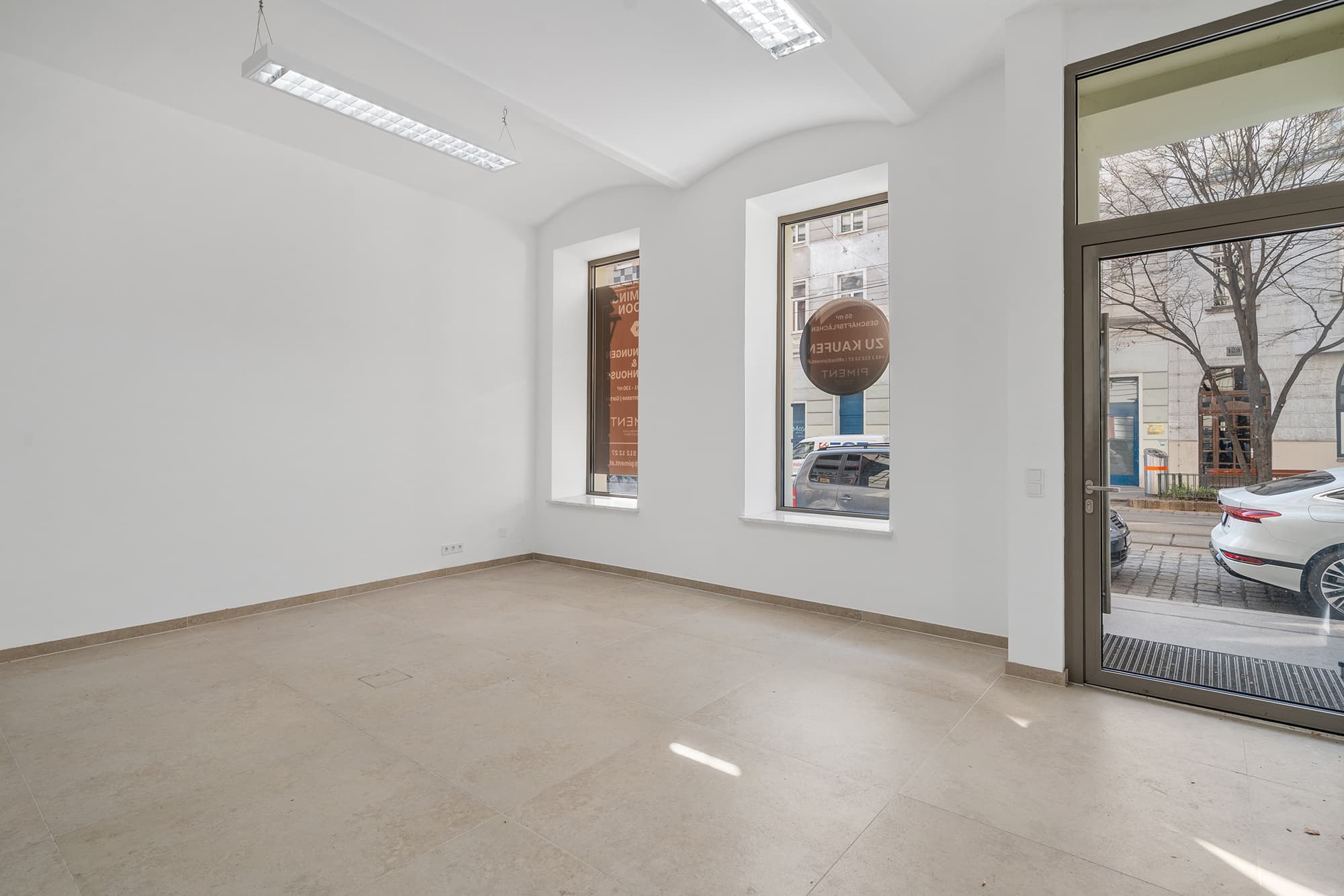 GESCHÄFTSLOKAL IN BESTLAGE IN 1080 WIEN GESCHÄFTSLOKAL IN BESTLAGE IN 1080 WIEN