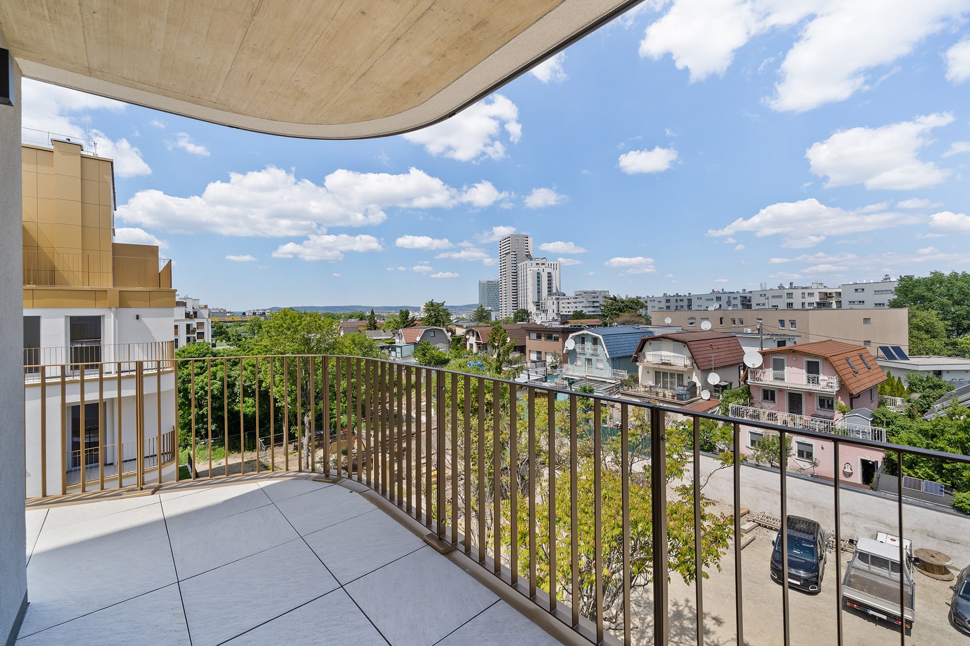 Provisionsfrei! 2 - Zimmer Wohnung im Erstbezug mit großem Balkon und Weitblick Provisionsfrei! 2 - Zimmer Wohnung im Erstbezug mit großem Balkon und Weitblick